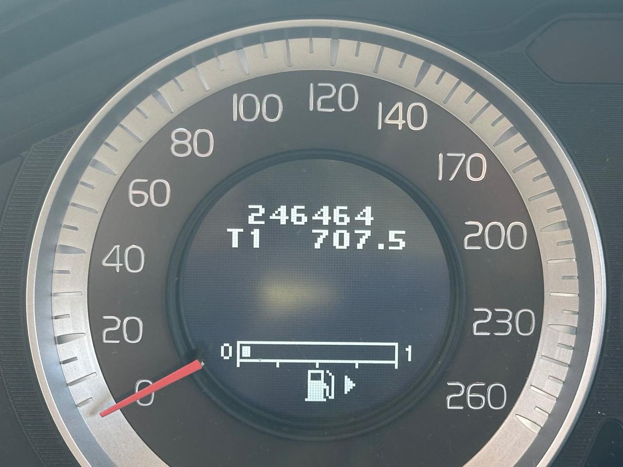 Volvo XC 60 2.4 D3 #7945