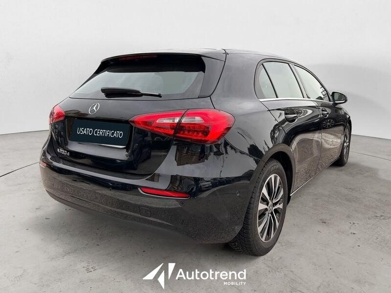 Mercedes-Benz Classe A 200 d 150 CV Automatica NAVI Business