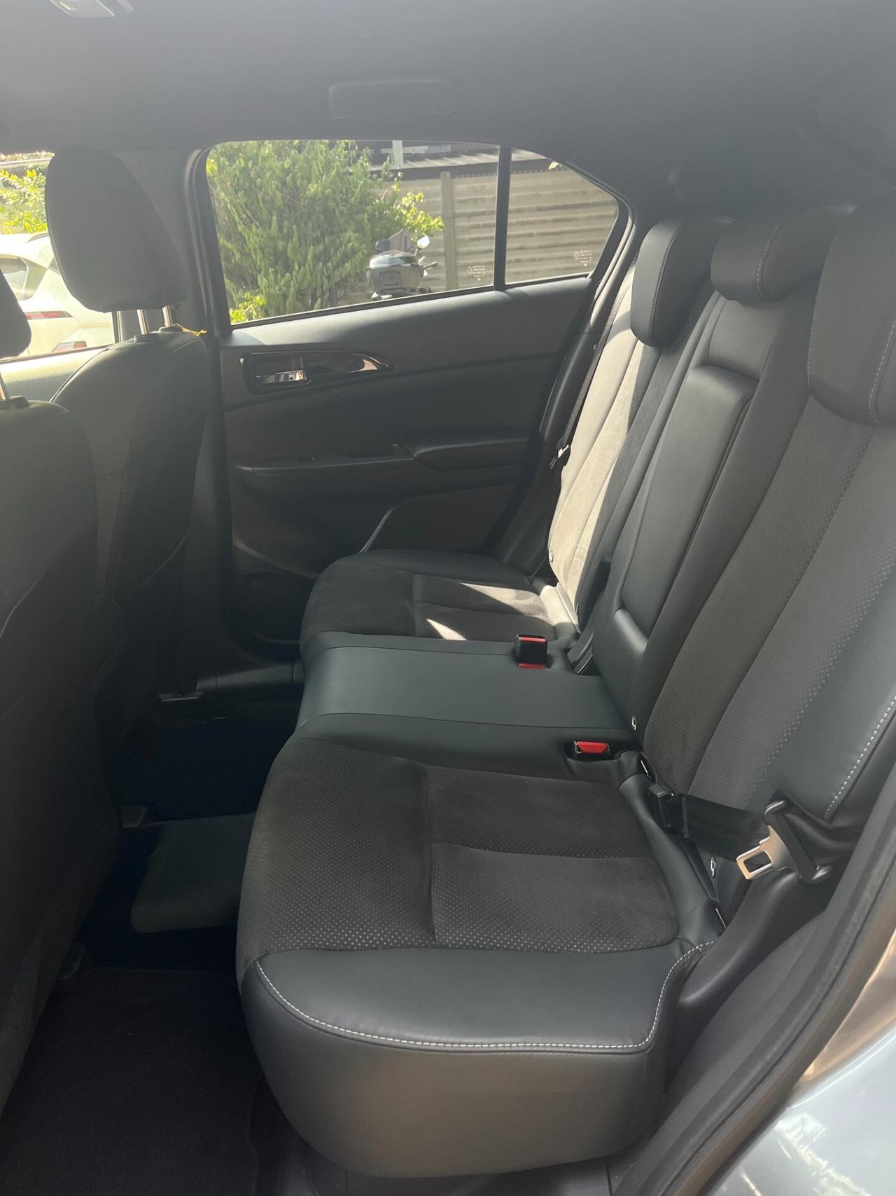 Mitsubishi Eclipse Cross ECLIPSE CROSS 2.4 PHEV INSTYLE SDA PACK 0 AUTO