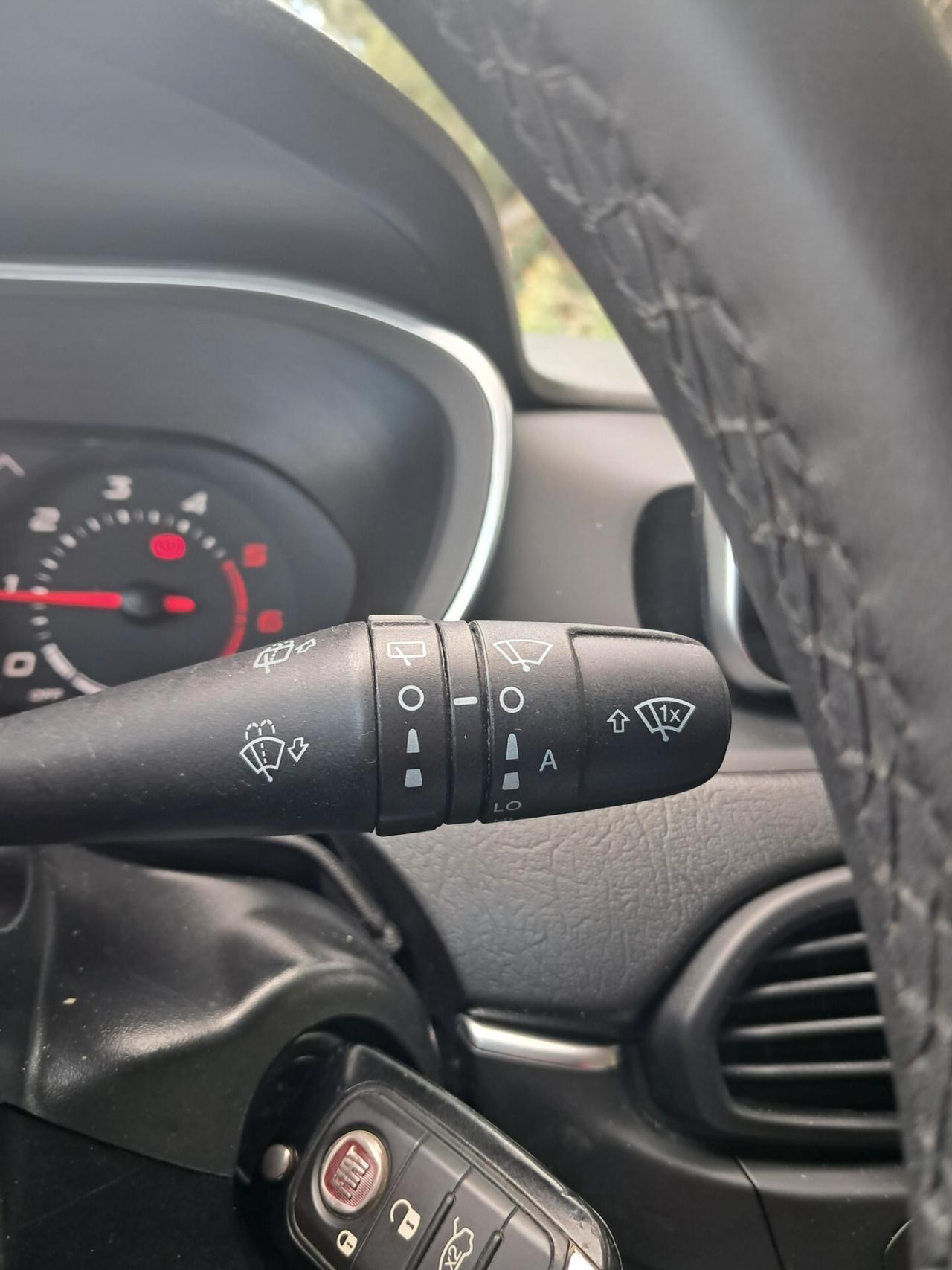 Fiat Tipo 1.3 Mjt Lounge*NAVI*TELECAMERA*LED