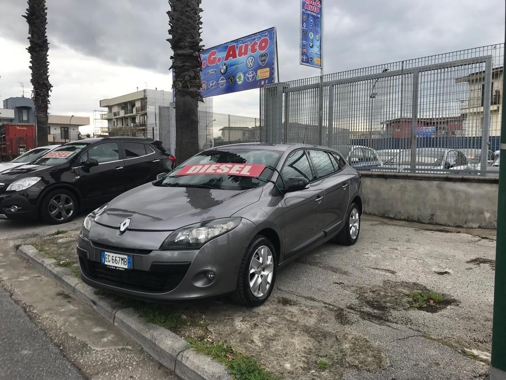 Renault Megane Mégane 1.5 dCi 110CV SporTour GT Line auto pari al nuovo