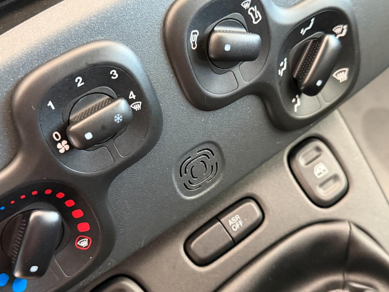 Fiat Panda 1.2 69cv. EASY (Kit 5° posto)