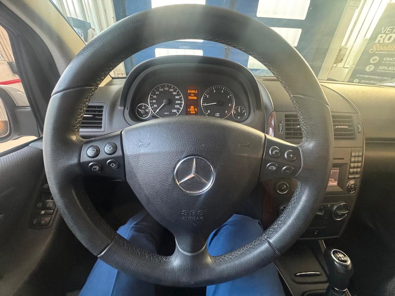 Mercedes-benz A 160 BlueEFFICIENCY Coupé Special Edition