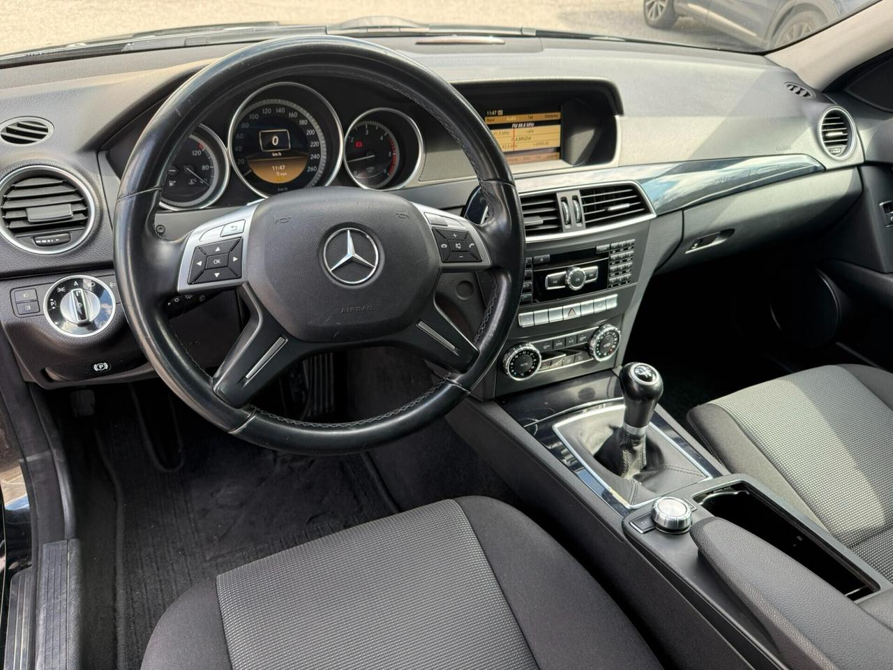 Mercedes-benz C 200 BlueEFFICIENCY Avantgarde