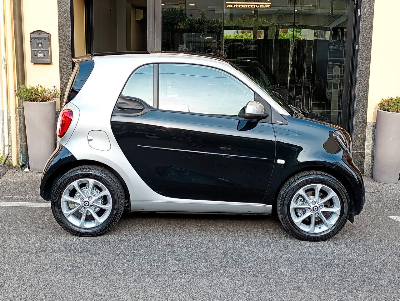 Smart ForTwo 70 1.0 twinamic Passion solo Km 36.785