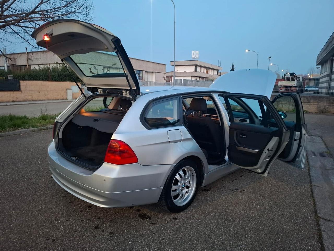 Bmw 320 2.0 TDI AUTOMATICO 95.000 KM