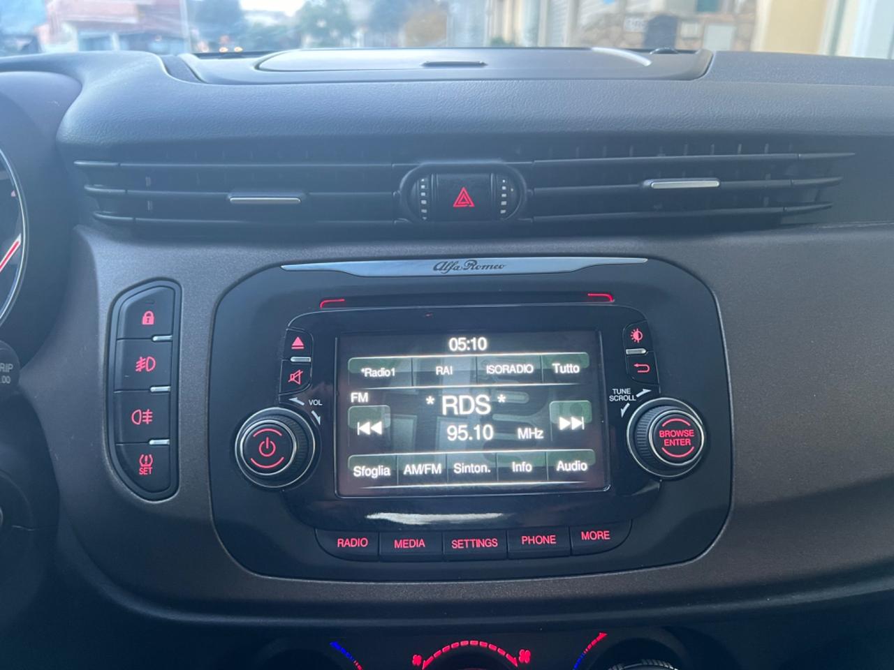 Alfa Romeo Giulietta 1.6 JTDm-2 120 CV Exclusive