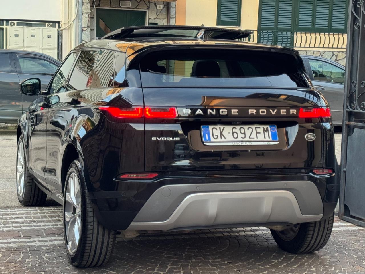 Land Rover Range Evoque 2.0D I4 163 CV AWD Auto R-Dynamic SE TETTO APRIBILE