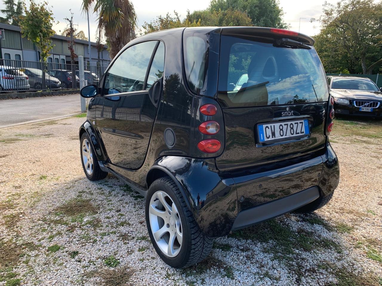 Smart ForTwo 700 coupé pulse (45 kW)