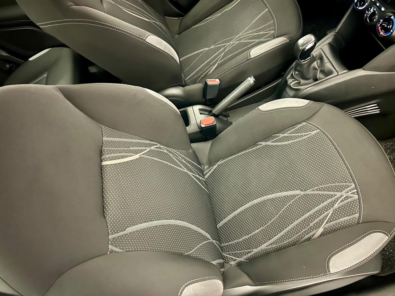 Peugeot 208 PureTech 82 5 porte Allure