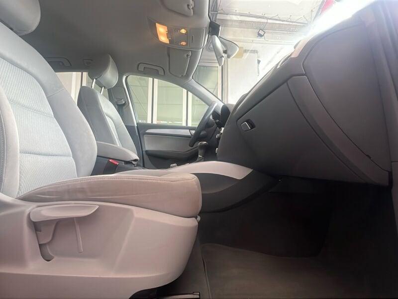 Audi Q5 2.0 TDI 140kW Business S tronic