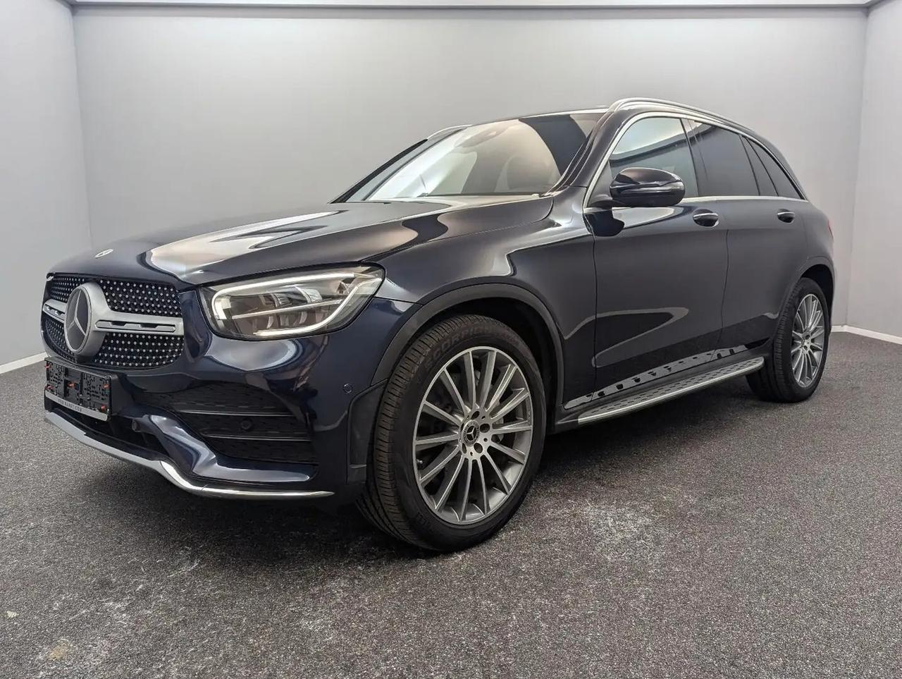 Mercedes-Benz GLC 300 d 4MATIC AMG Line