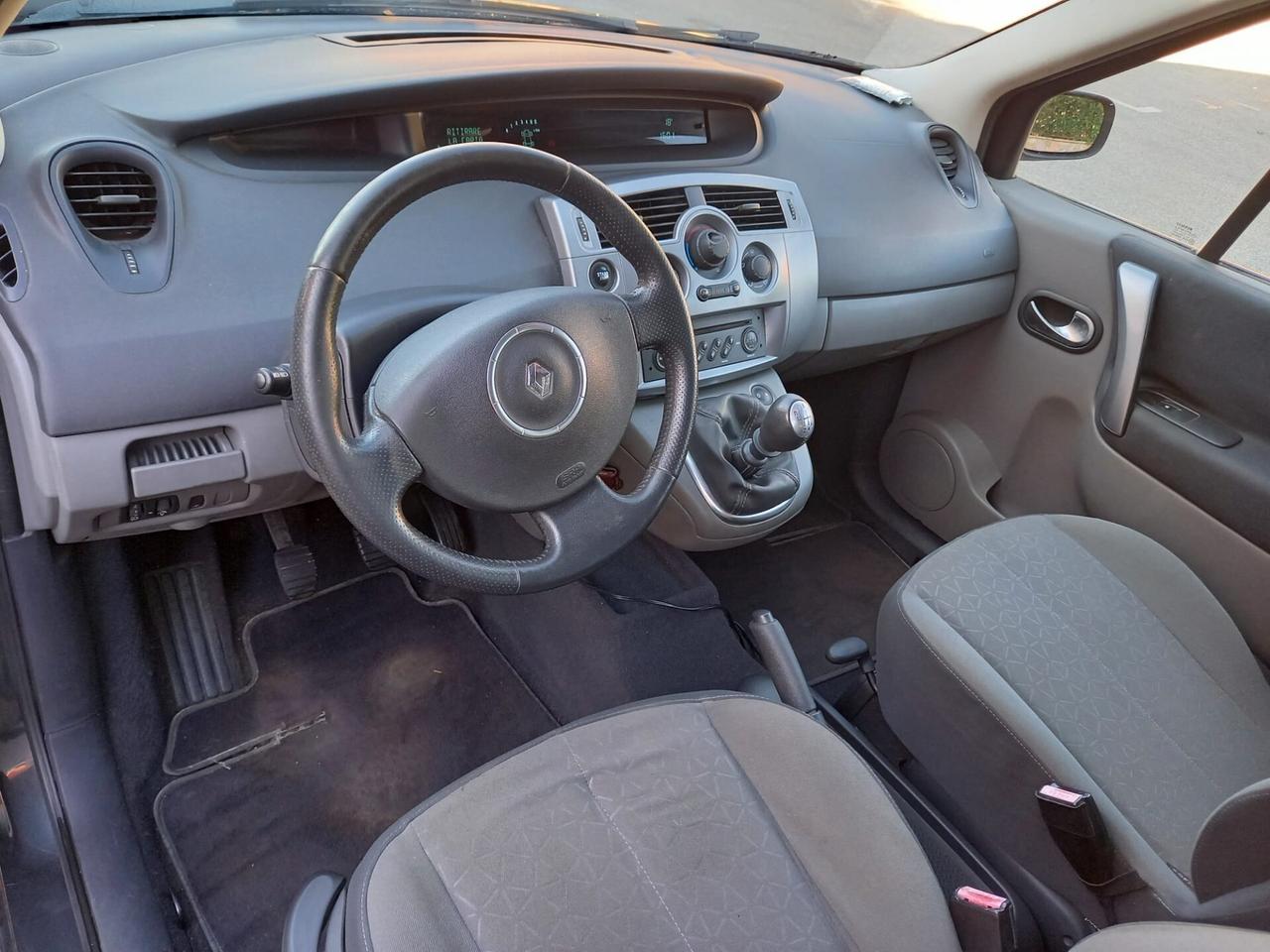 RENAULT SCENIC 1.5 DIESEL UNICO PROPRIETARIO