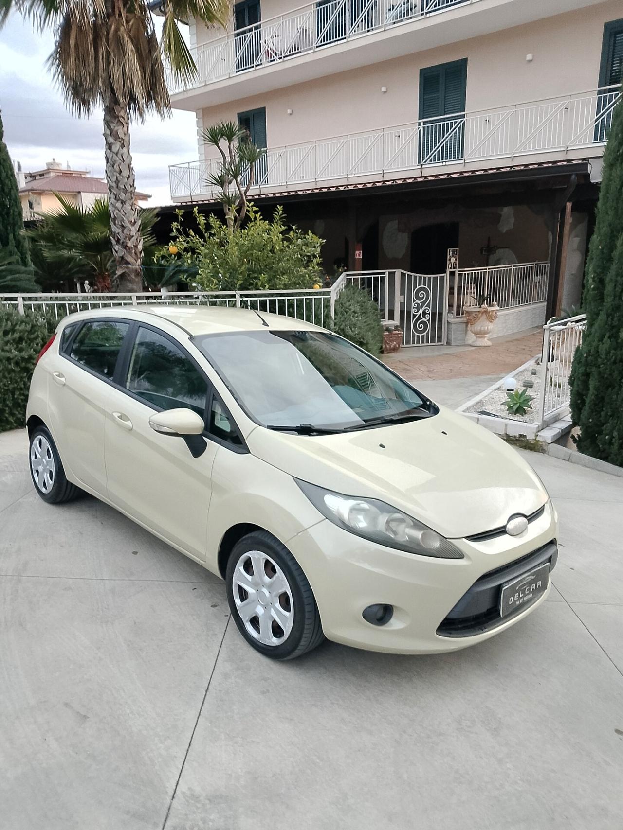 Ford Fiesta 1.4 TDCi 5p. Ghia