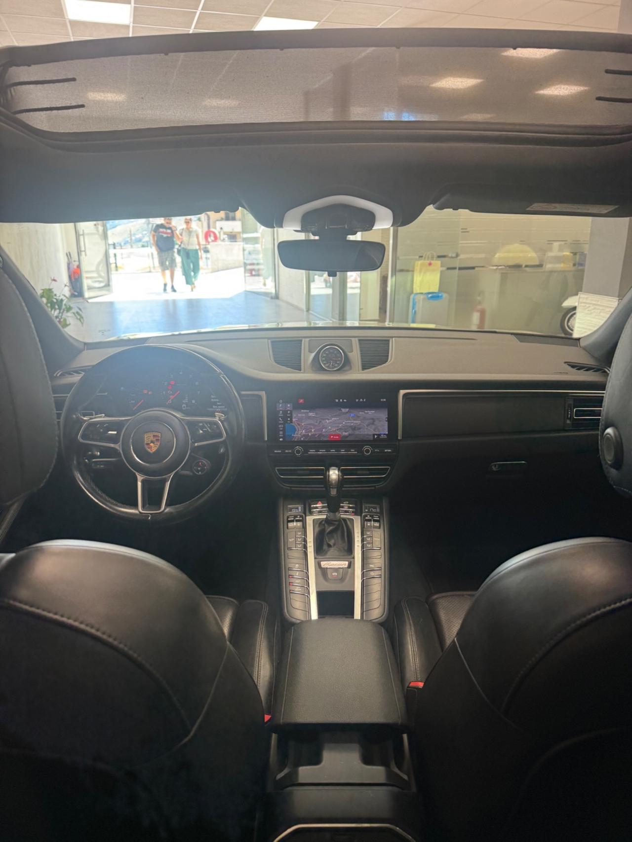 Porsche Macan 2.0