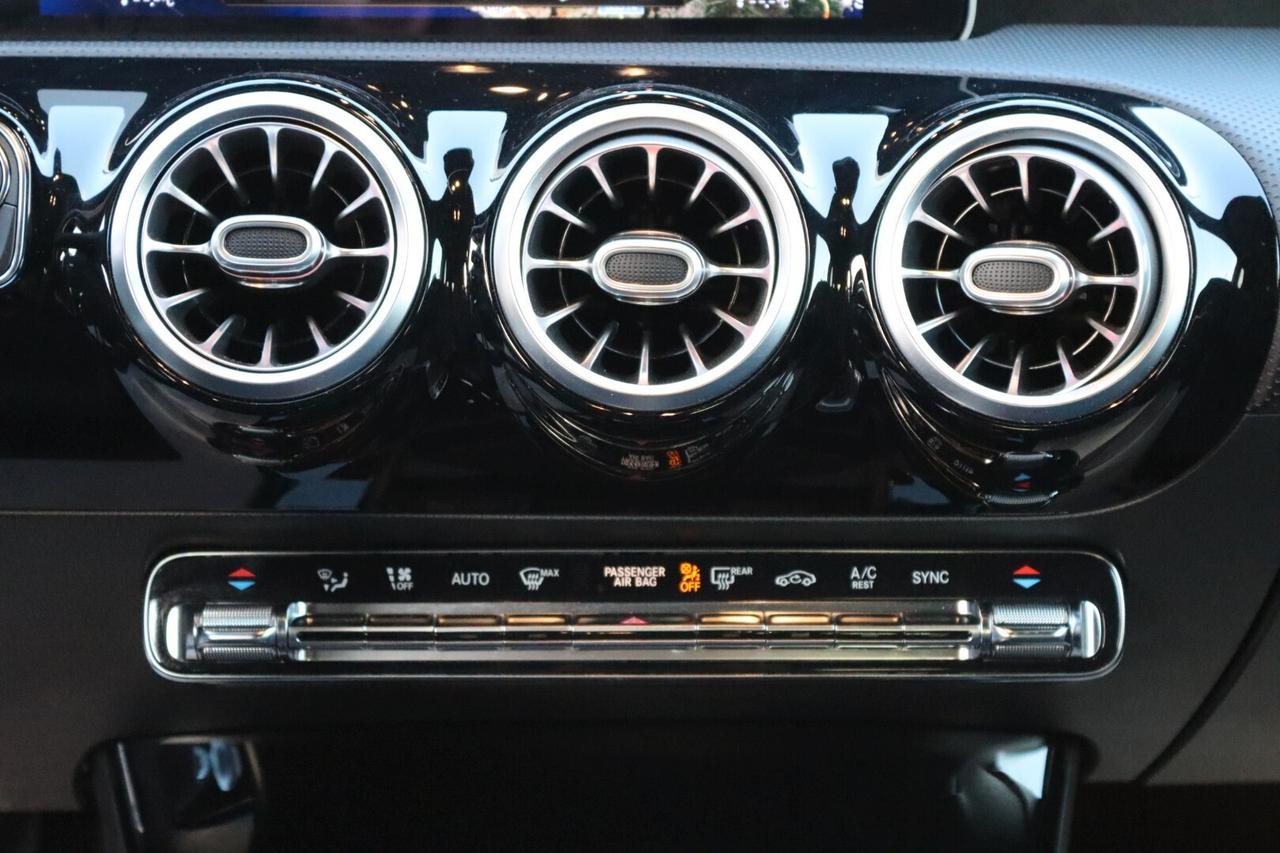 Mercedes-benz A 200 d Automatic AMG Premium