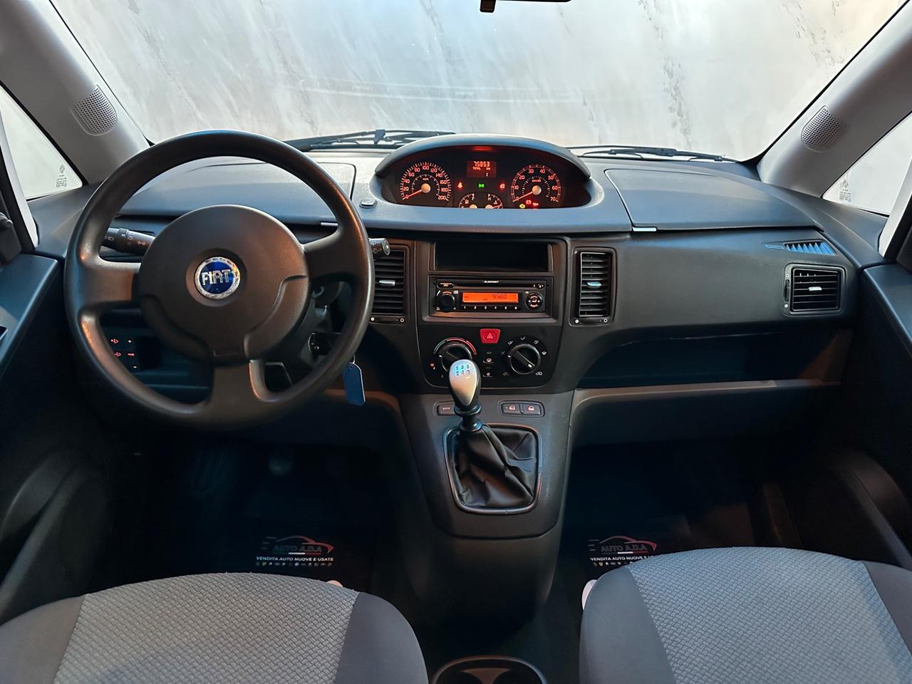 Fiat Idea 1.2 16V BlackLabel