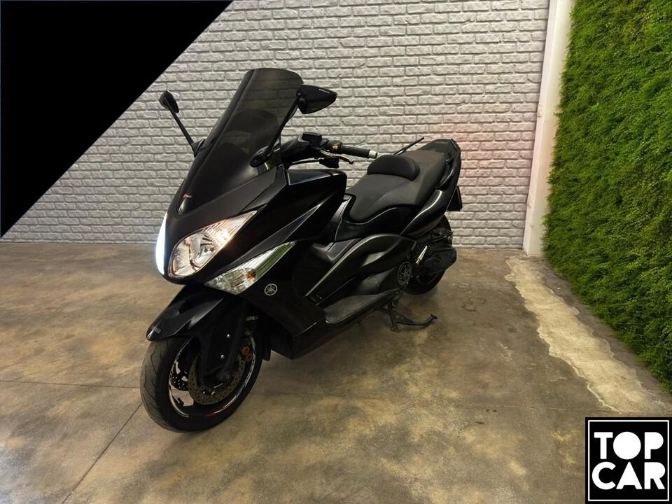 Yamaha X-Max 250