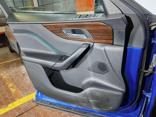 Jaguar F-Pace 2.0d Portfolio AWD 240cv Auto Navi + Camera