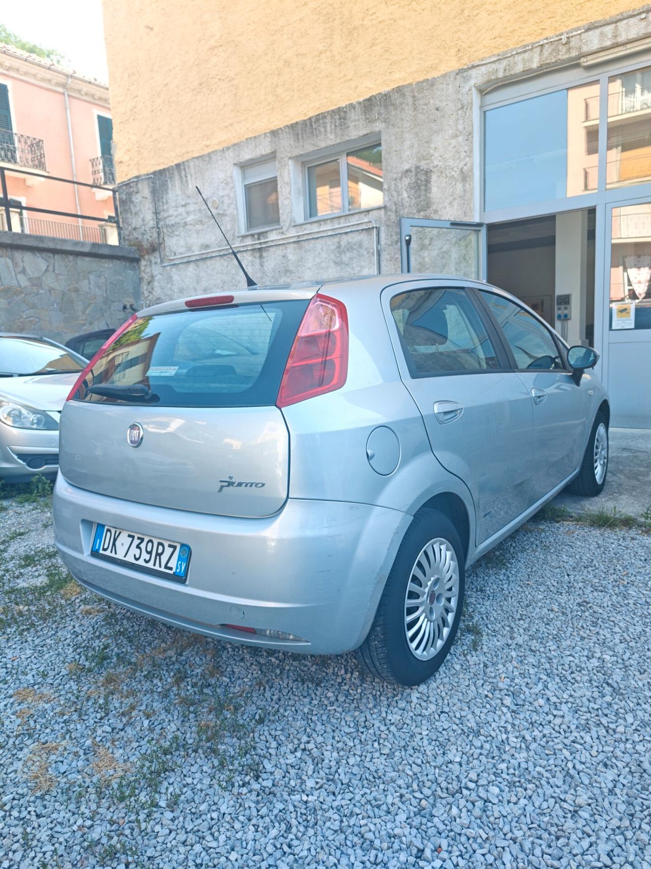 Fiat Grande Punto 1.3 MJT 75 CV 5 porte Dynamic