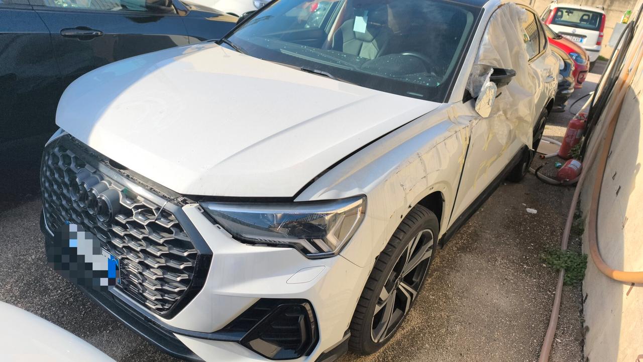 Audi Q3 SPB 35 TDI S tronic line edition plus identity black