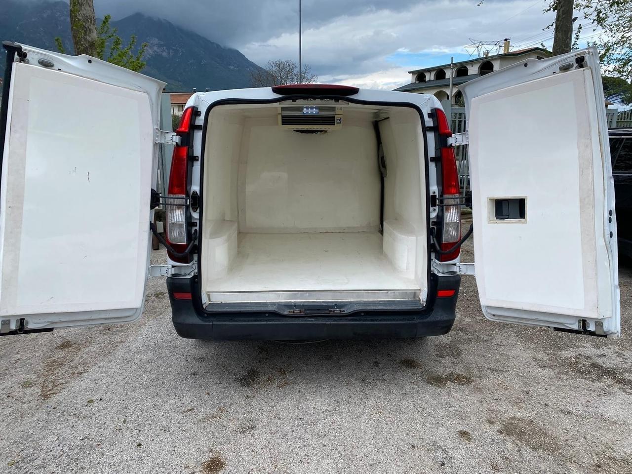 Mercedes-benz Viano 2.2 CDI Ambiente EL Company N1