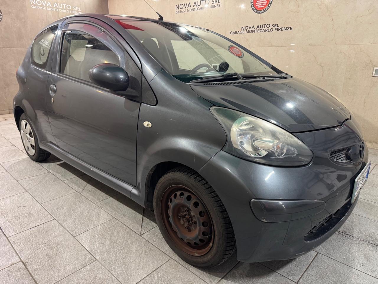 Ford Fiesta 1.5 TDCi 75CV 5 porte NEOPATENTATI