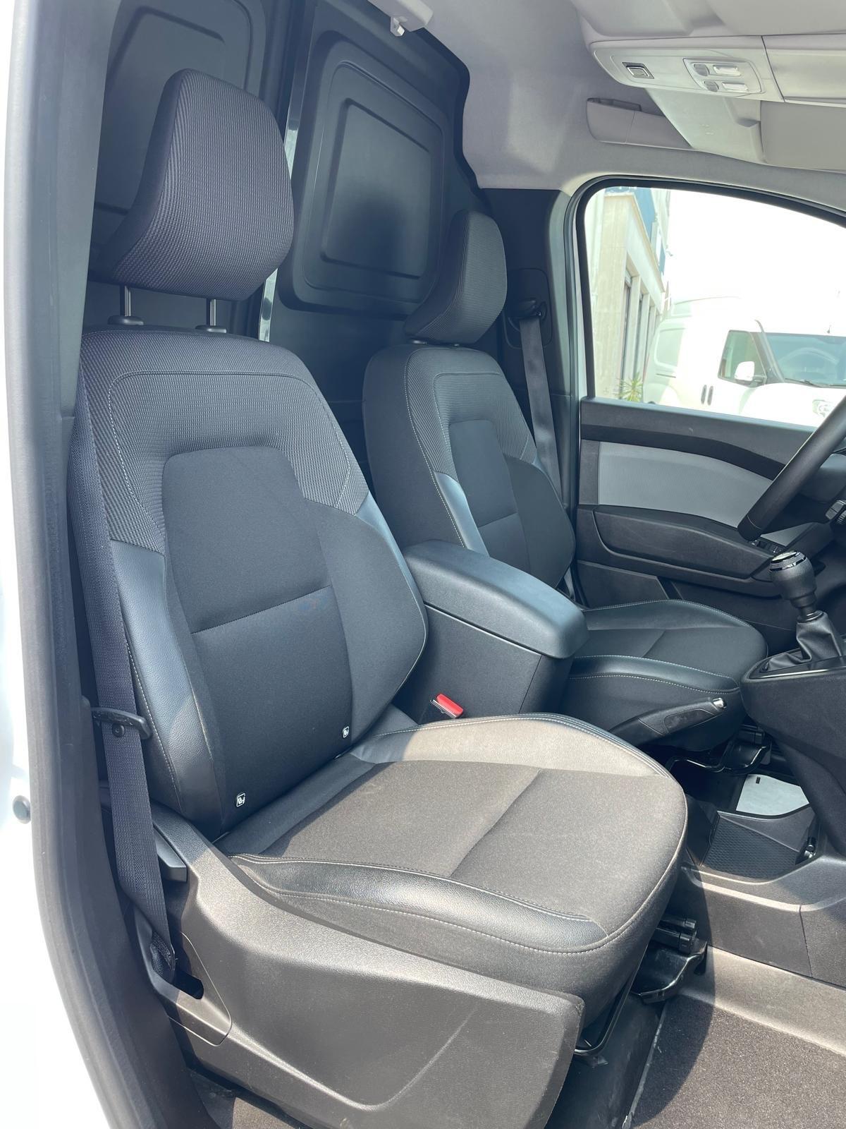 Renault Kangoo 1.5 Blue dCi 95CV Authentic