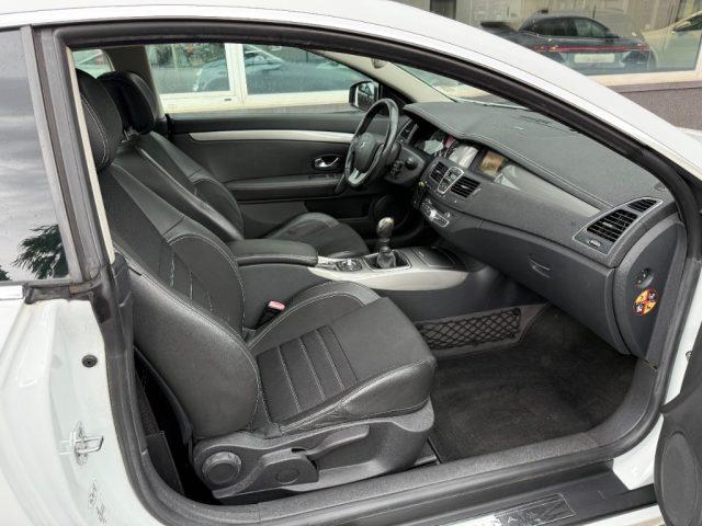 RENAULT Laguna Coupé 1.5 dCi 110CV Wave NAVI - XENO - BT - 17
