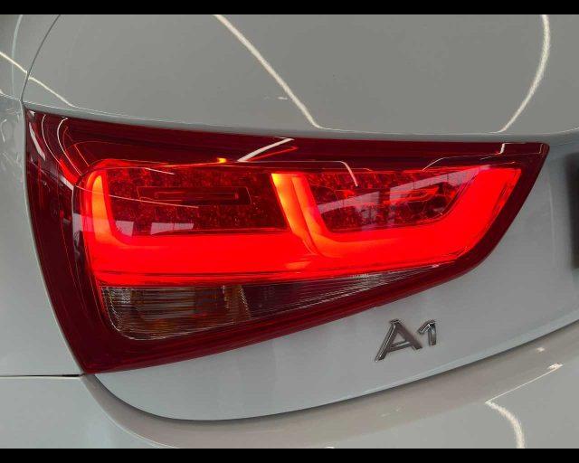 AUDI A1 SPB 1.6 TDI S line edition