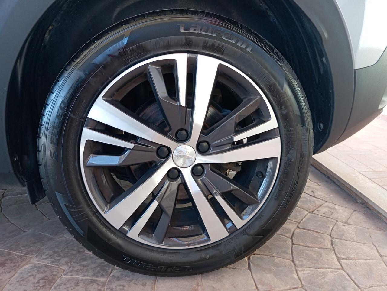 Peugeot 3008 BlueHDi 130 S&S EAT8 Allure Pack