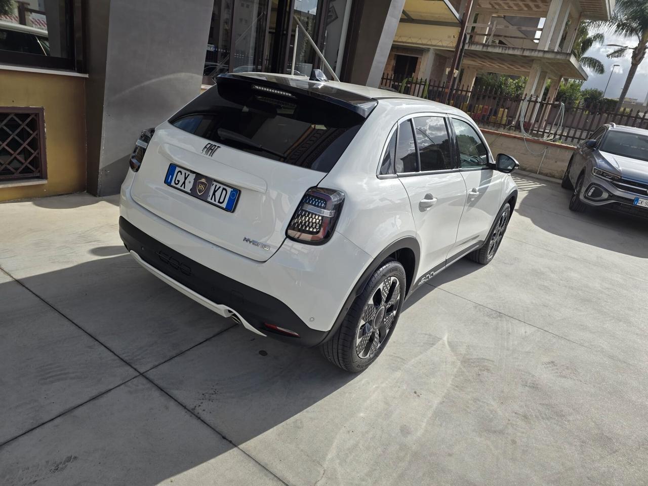 Fiat 600 Hybrid 100 CV DCT MHEV La Prima