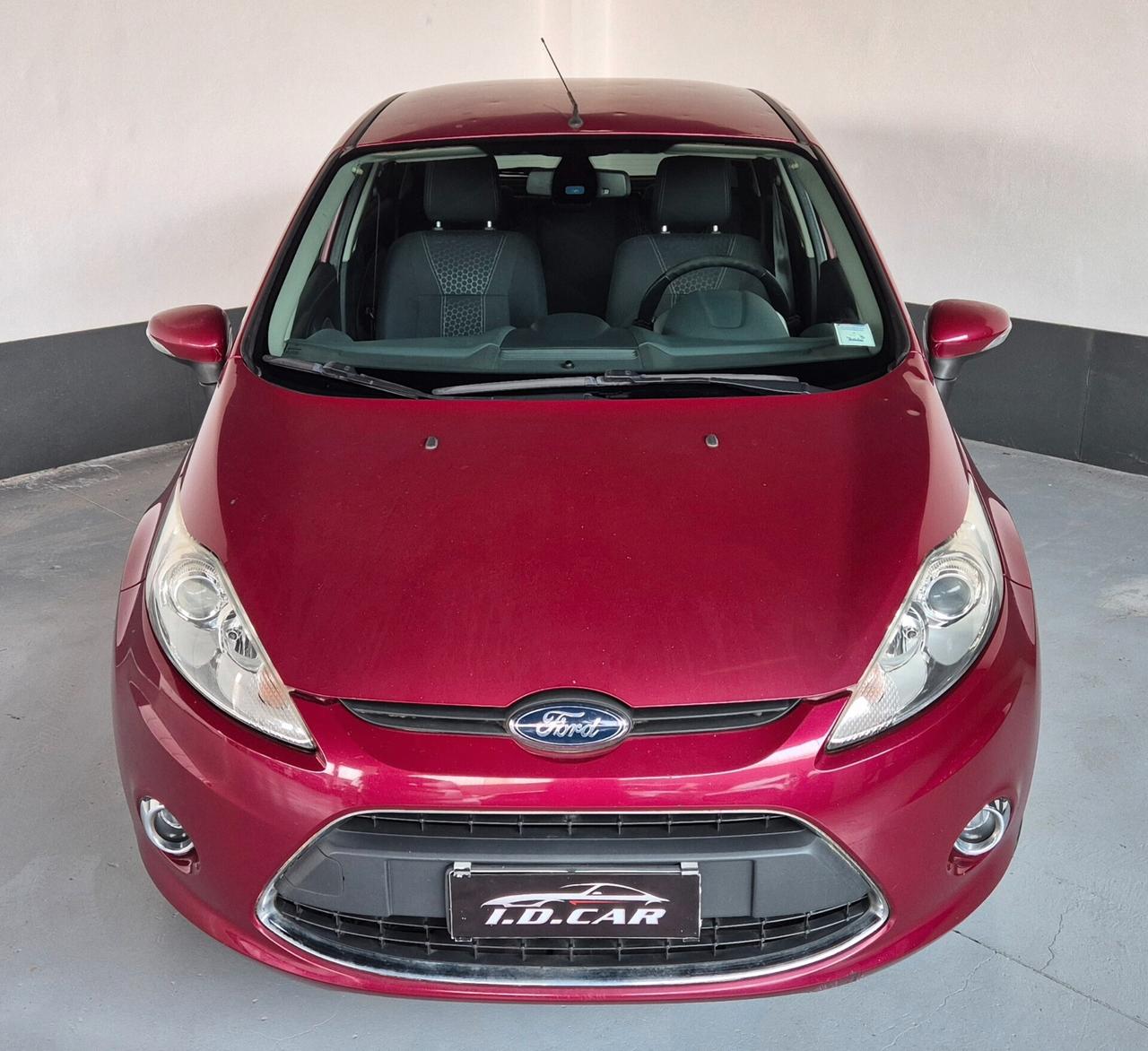 Ford Fiesta 1.4 5 porte Bz.- GPL Titanium Neopatentati