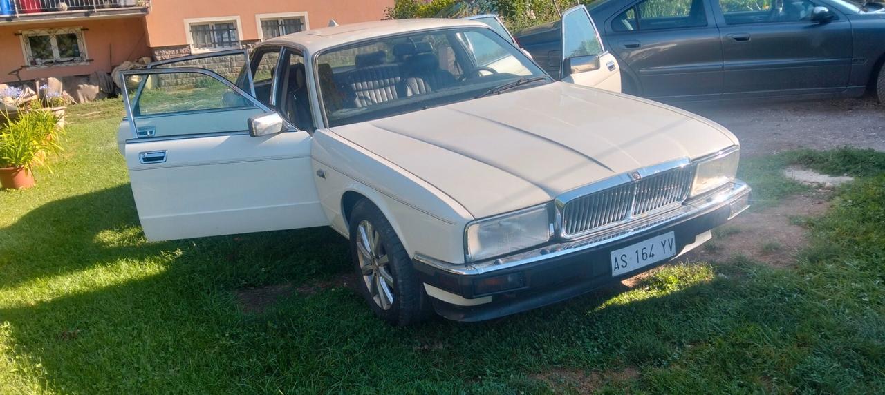 Jaguar XJ Sovereign 3.6