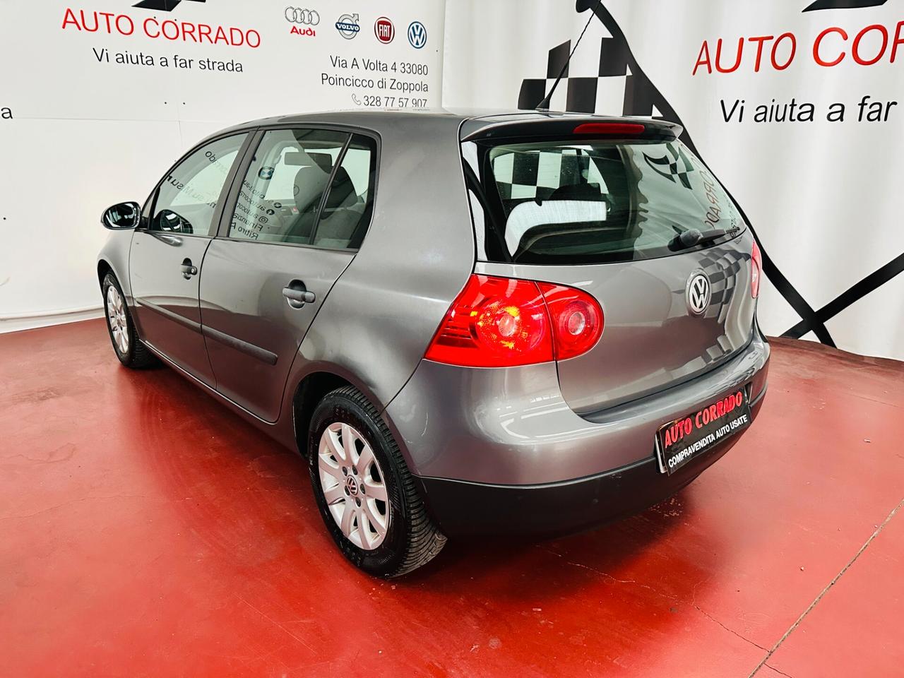 Volkswagen Golf 1.6 FSI 115cv 5p. Comfortline