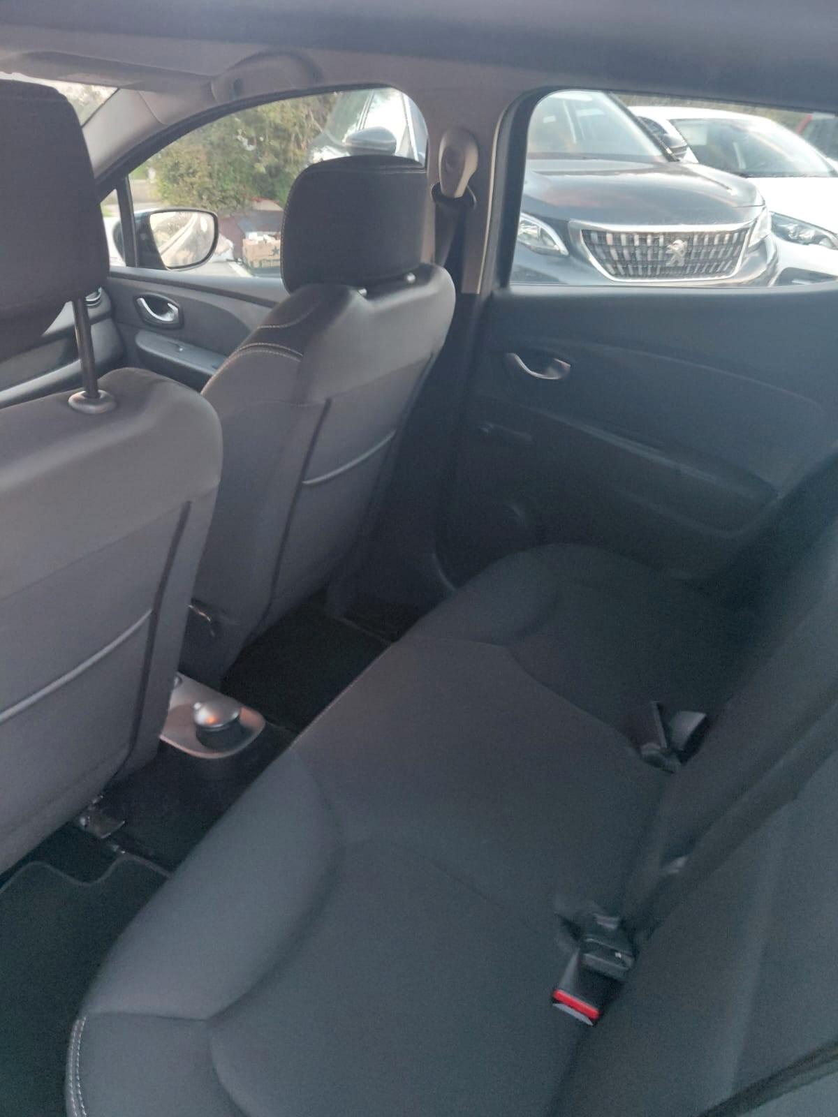 Renault Clio TCe 12V 90 CV GPL 5 porte Business