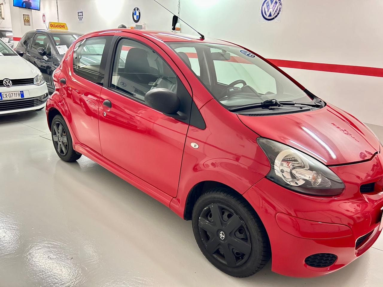 Toyota Aygo 1.0 12V VVT-i 5 porte Sol Connect