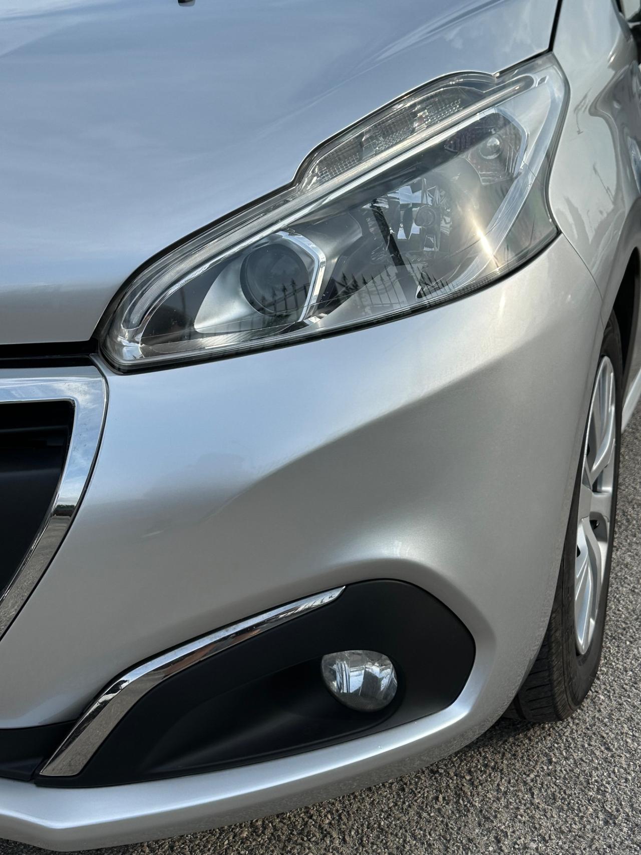 Peugeot 208 PureTech 82 5 porte Allure 2018