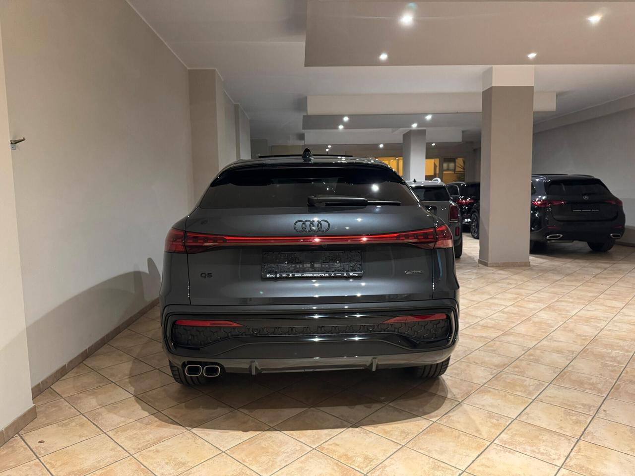 Audi Q5 SPB TDi 150 kW mHEV+ S tronic quattro line edition