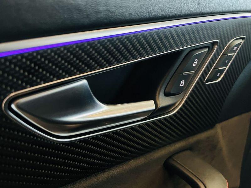 Audi Q8 RS TFSI V8 quattro tiptronic