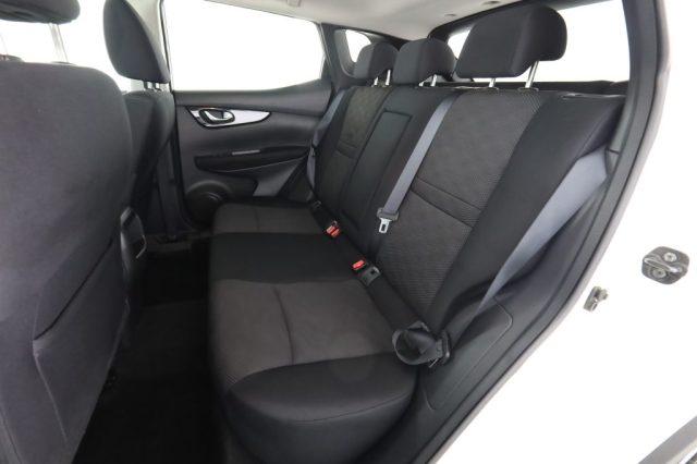 NISSAN Qashqai Qashqai 1.2 DIG-T N-Connecta