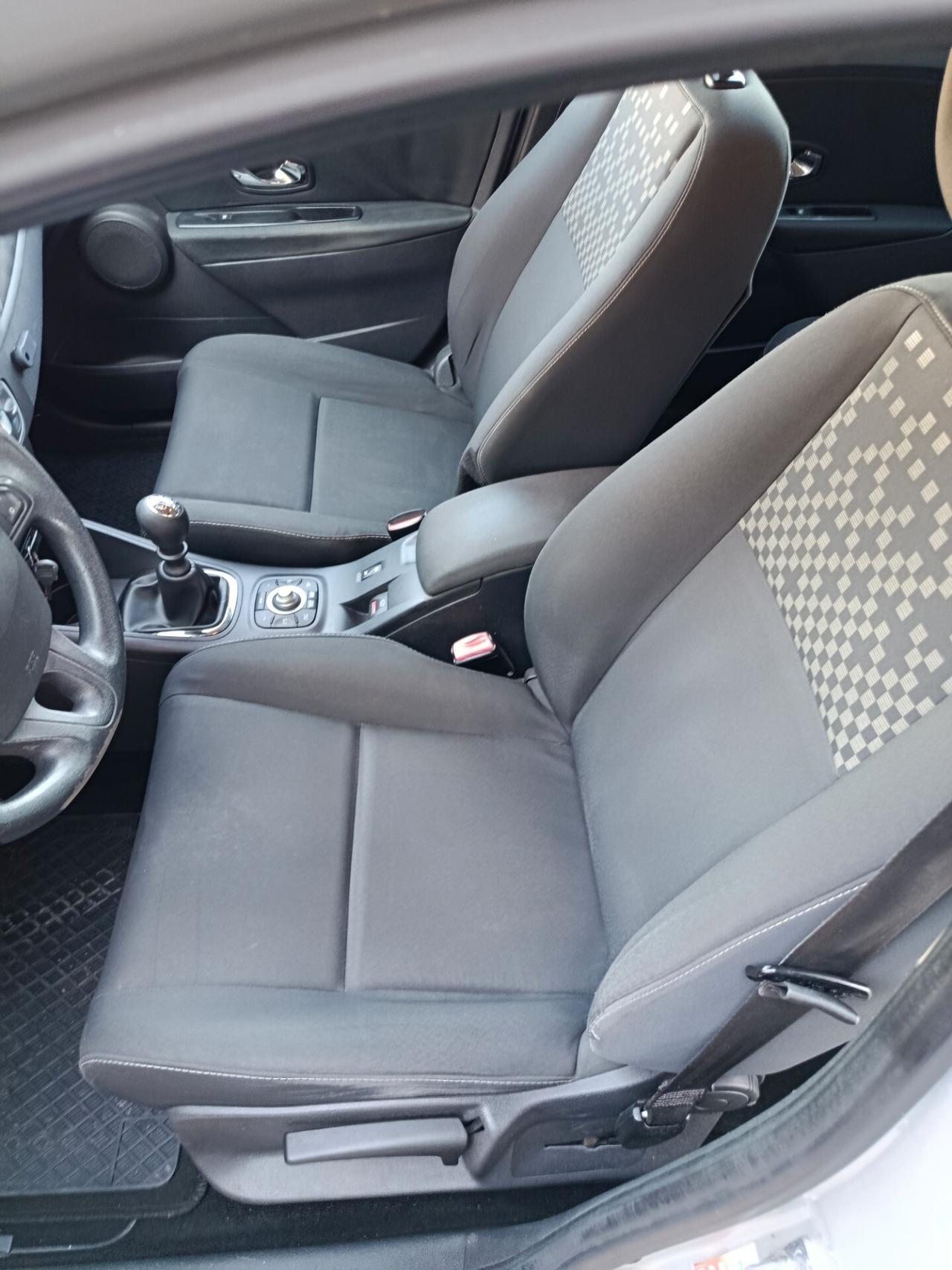 Renault Megane Mégane 1.5 dCi 110CV SporTour Wave