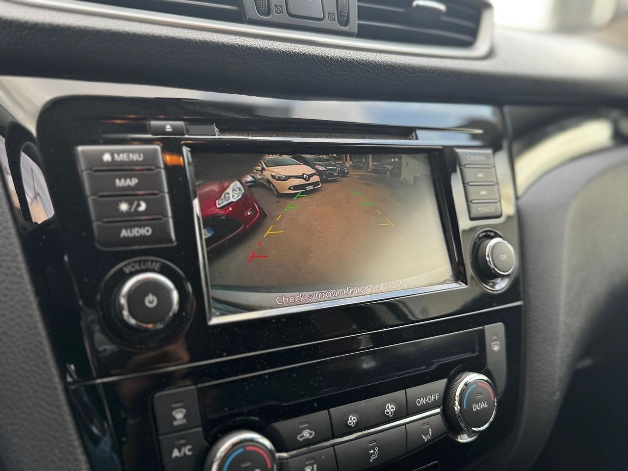 NISSAN Qashqai 1.5 dCi 115 CV Business+