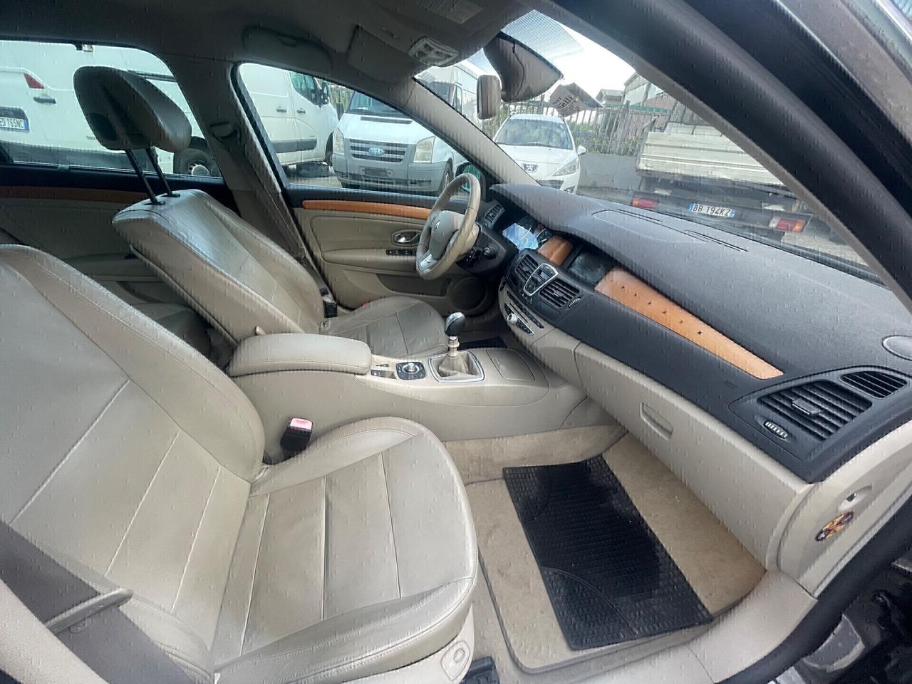 Renault Laguna 2.0 dCi 150CV SporTour Elite Plus Dynamique