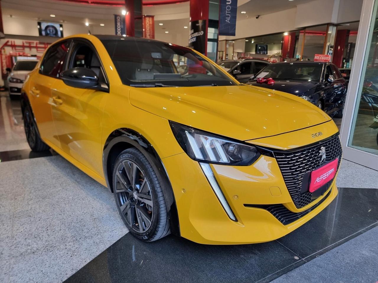 Peugeot 208 BlueHDi 102 GT Pack NAVIGATORE FULL