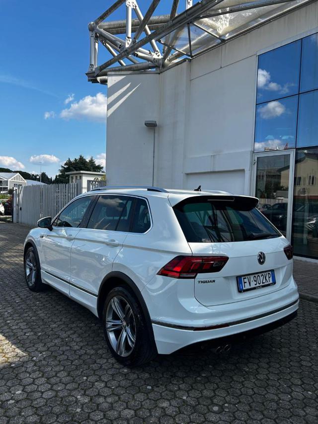 VOLKSWAGEN Tiguan 1.6 TDI SCR Sport BlueMotion Technology