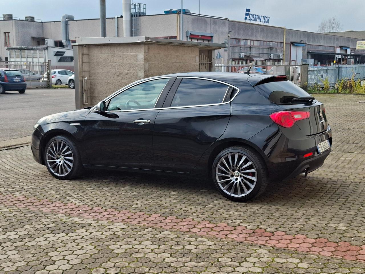 Alfa Romeo Giulietta 1.6 JTDm Distinctive *EURO 6B*