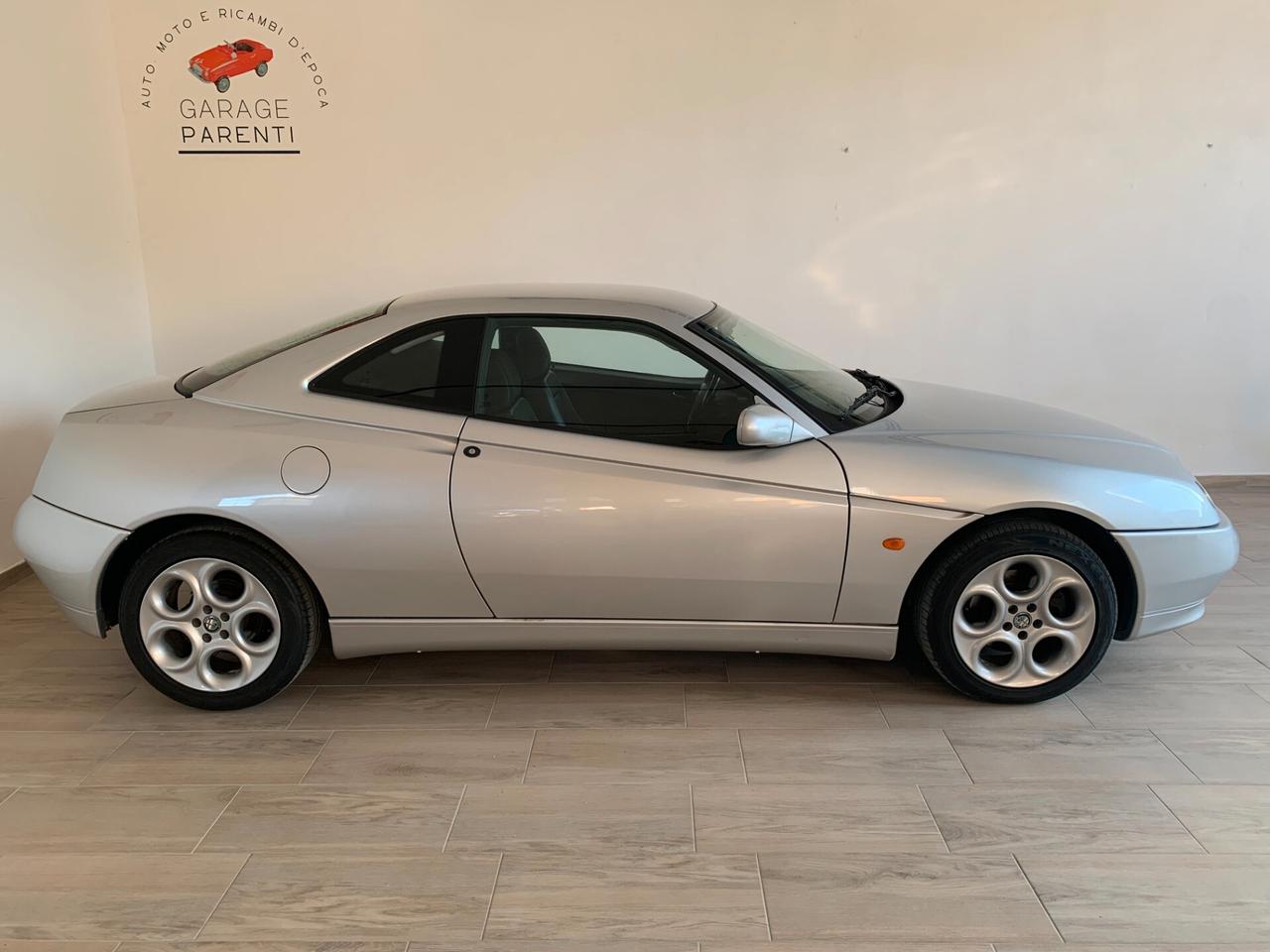 Alfa Romeo 2.0 GTV TWIN Spark