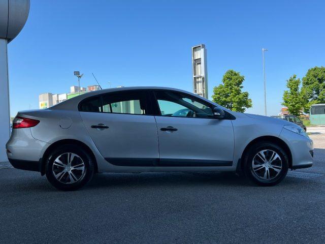 RENAULT Fluence 1.6 i 110CV Expression