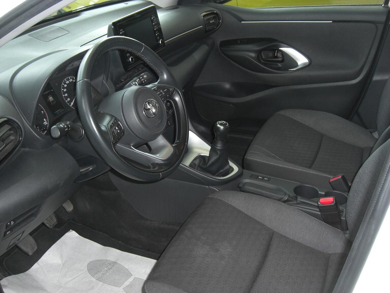 Toyota Yaris 1.0 5 porte BENZINA